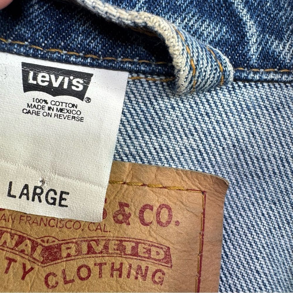 Vintage Levis 70507 Trucker Jacket L Mens Blue Denim Y2K Classic 90s Streetwear - Picture 6 of 15